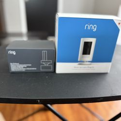 Ring Stick Up Cam And Pan-tilt Mount