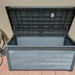 Plastic Storage Box 