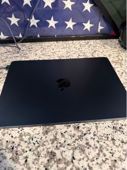 Apple MacBook Air M2 laptop - midnight blue - great condition