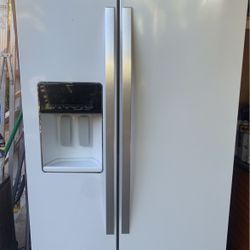 Whirlpool Side By Side Refrigerator 