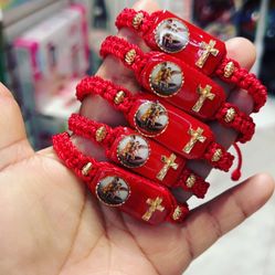 Pulseras $7 Dlrs Cada Una 