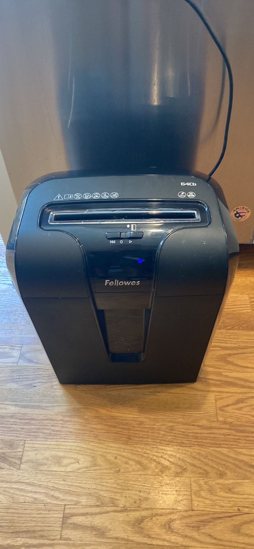 fellowes 10 sheet & credit card-paper shredder fellows 64cd