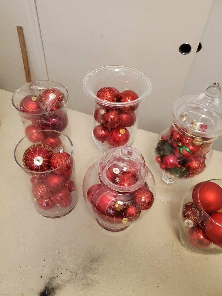 Christmas Vases With Ornaments