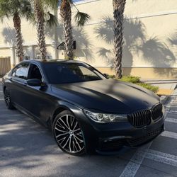 2018 BMW 740i M SPORT