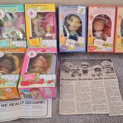 1980 & 1982 Kenner Strawberry Shortcake Dolls
