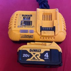 Dewalt Fast Charger With Dewalt Battery 