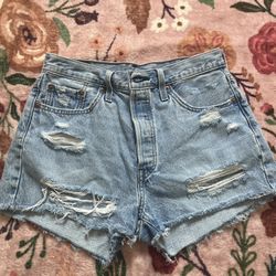 501 Levi’s Shorts Size 7-9