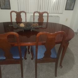 Used Dining Table- Sturdy & Stylish -Priced to Sell Negotiable