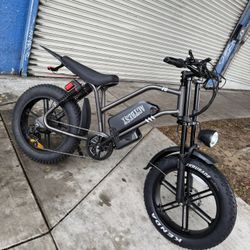 ACTBEST PEAK 1500W -34MPH-40 MILES RANGE