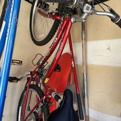 Women’s Bike.  Barely Used 