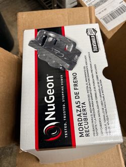 2015 Chrysler 200 2.4 front calipers