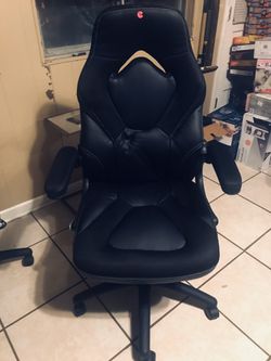 All black GAMING chair