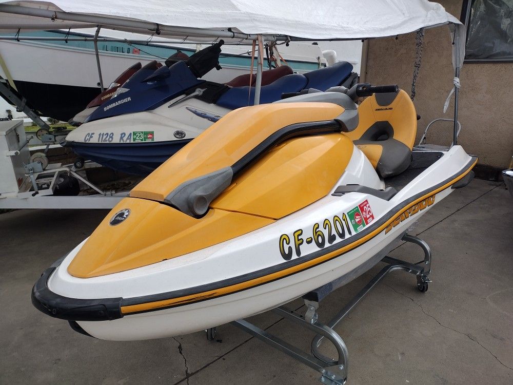 2005 SEADOO 3D STAND  JET SKI LAKE READY TITLE IN HAND STARTS RIGHT UP