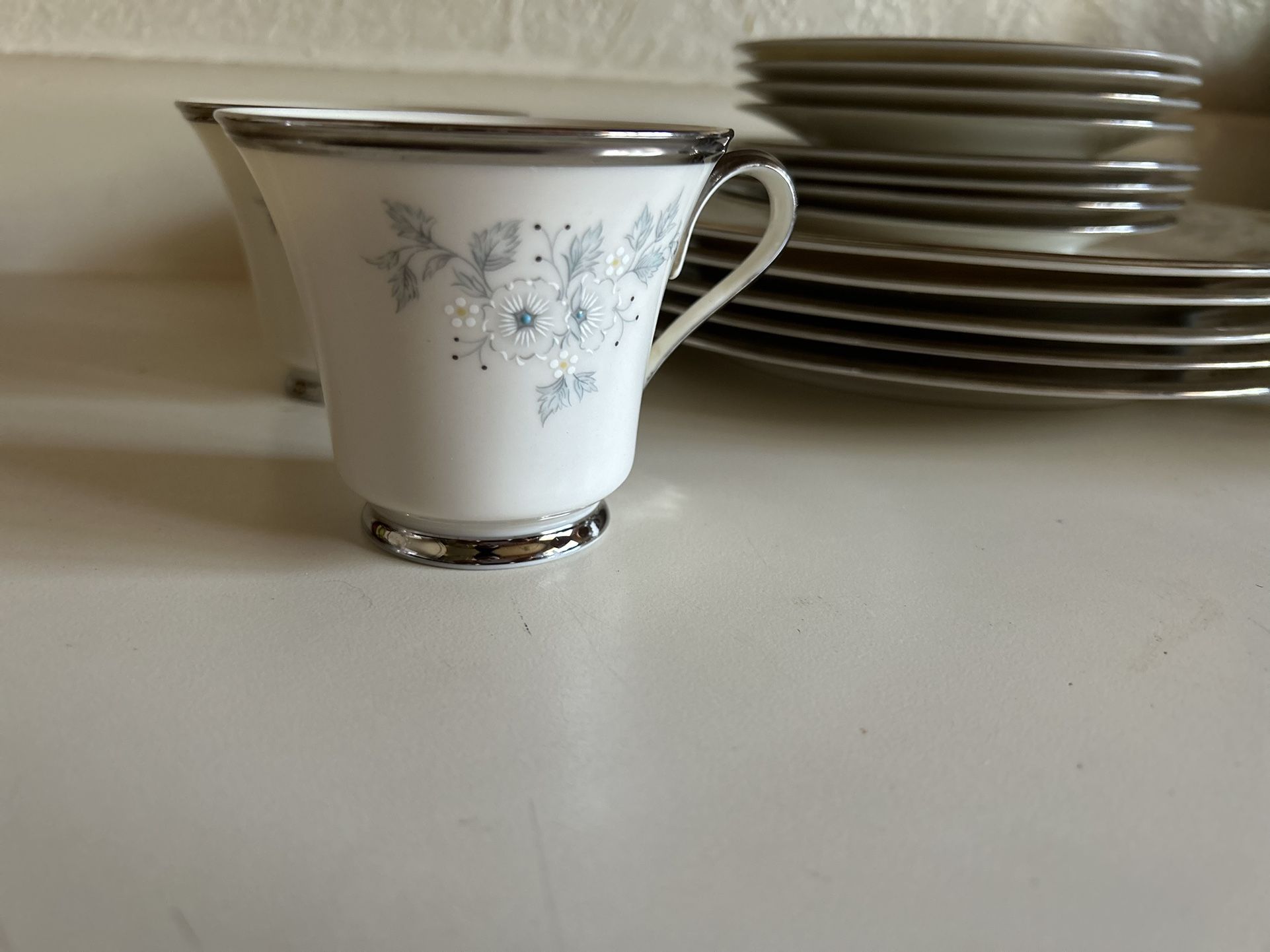 Lenox Windsong China Set