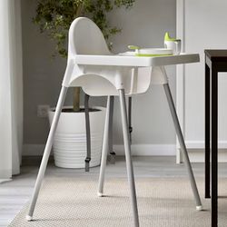 Baby High Chair - Great Condition