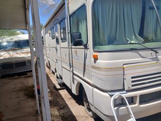 Fleetwood Bounder Class A Motorhome RV