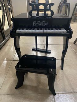 Kids Toy Grand Piano with Bench Used