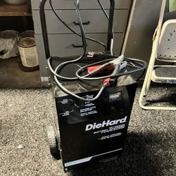 Die Hard 12v Battery Charger & Engine Starter  