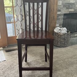 (6) Counter Height Chairs / Stools