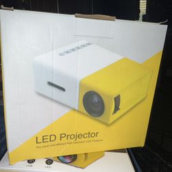 LED Projector 
