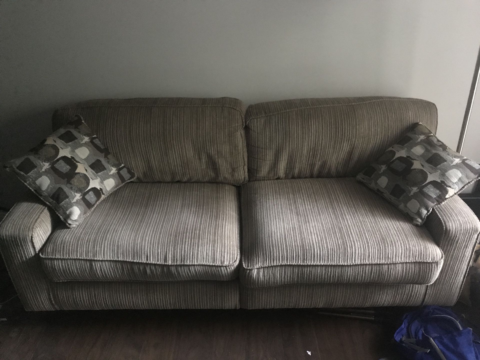 Serta 78” Sofa Couch Palisades Collection