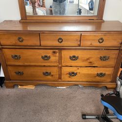 Dresser Set With Headboard 
