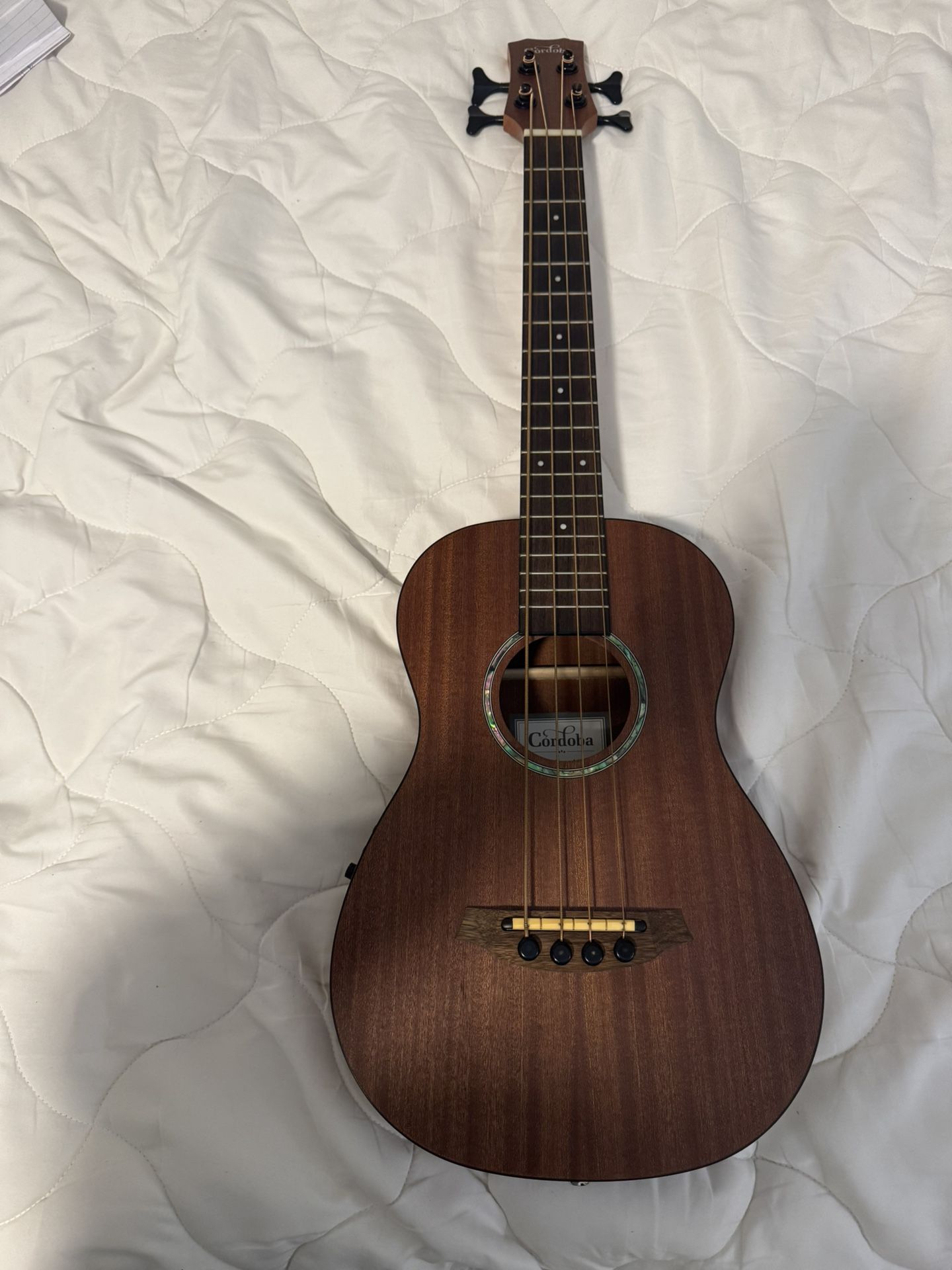 Cordoba Mini Bass
