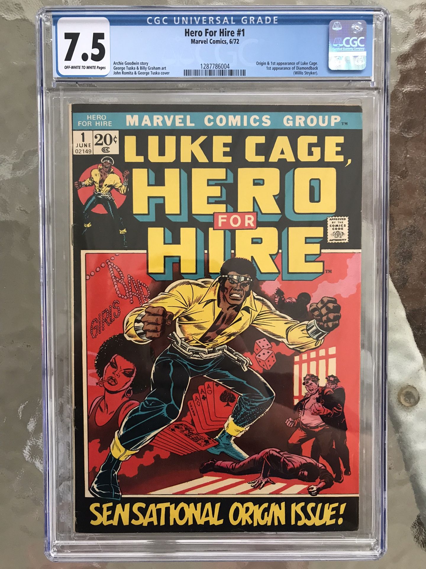 Hero for Hire #1 (1972) CGC 7.5 — O/w To White Pages; 1st & Origin Of Luke Cage