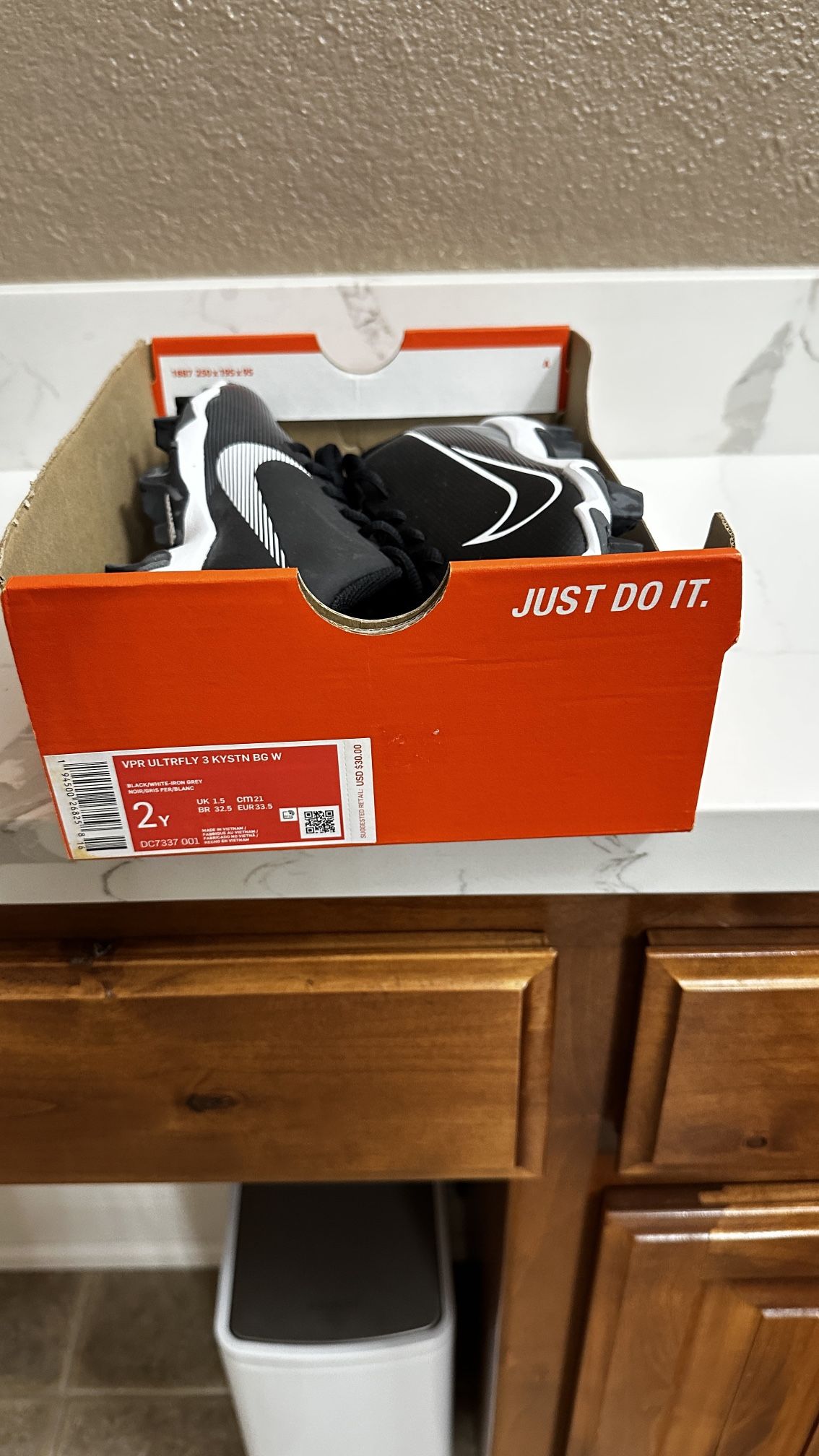 Boy Baseball Shoes 2Y