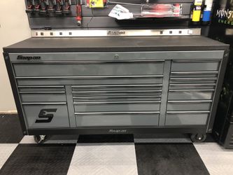 Snap On KRA2423 Storm Gray tool box with rhino top for Sale in Las Vegas NV OfferUp