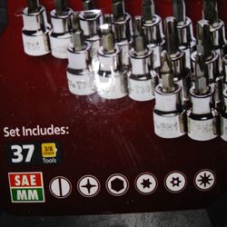 Husky 37 Piece Bit Socket Set