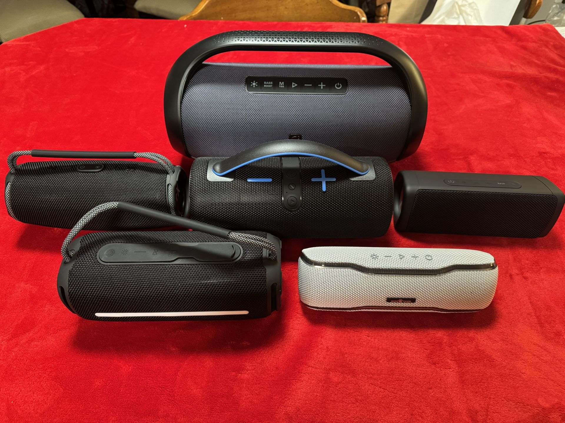 Bluetooth speakers, Unbranded