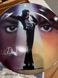 Michael Jackson collectible plate