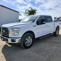 2017 Ford F150 SuperCrew Cab XLT 
