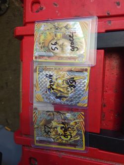 Random pokemon cards