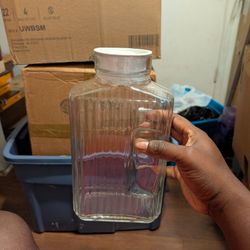 Vintage ARC France Ribbed Glass Pitcher With Lid 2 Qt Retro Refrigerator Jug