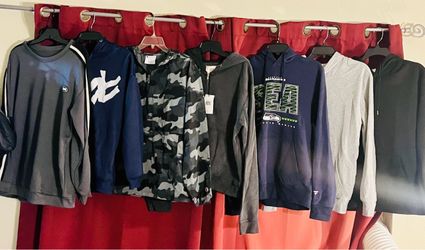 20 items Mens/unisex clothing, Seahawks & more size medium