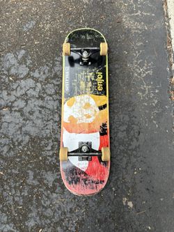 Skateboard