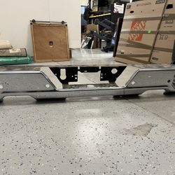 2019 GMC Sierra 1500 SLT Rear Bumper Chrome Shell w/tailpipe Cut Outs 