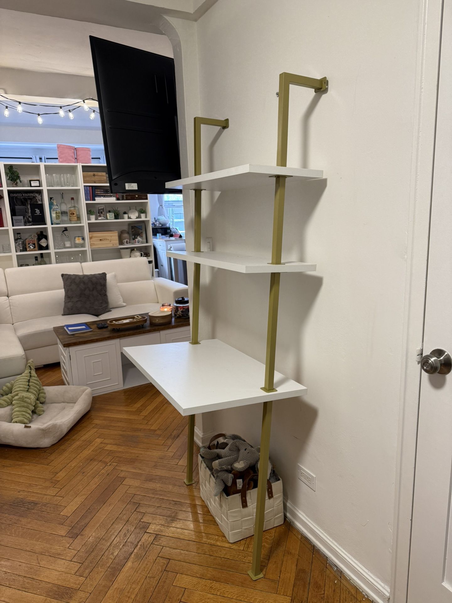 Wall-Mounted Desk with Shelves – White & Gold