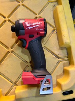 Milwauke 18v fuel impact