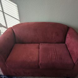 Loveseat / Sofa / Couch