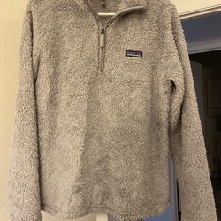 Women’s Patagonia Fleece Pullover Size M