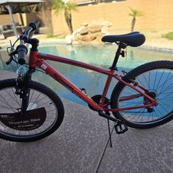 Schwinn Ranger Mountain Bike, 26" Inch Wheel, 21 Speeds (New)
Bicycle - Off Road