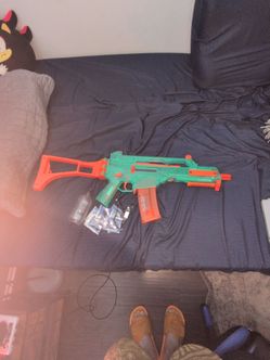 Lightning blaster water pellet gel gun