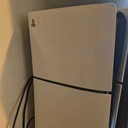 PS5 Slim 