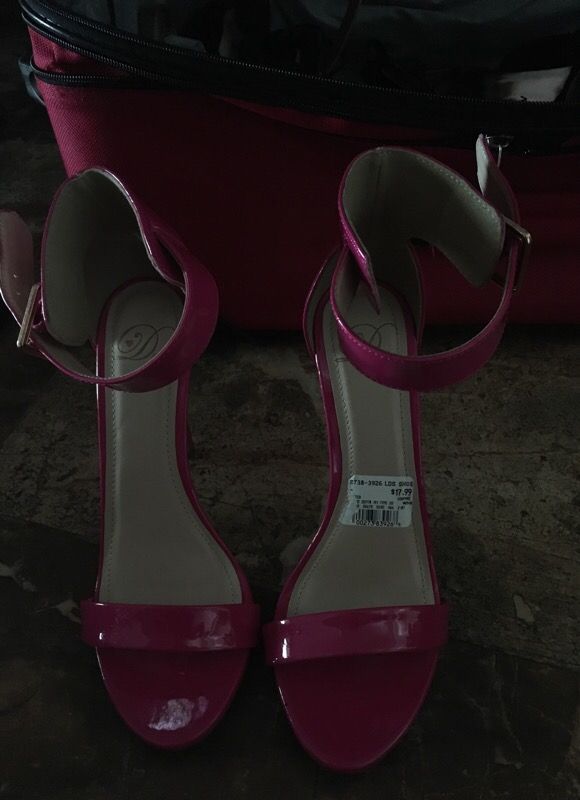 Woman shoes
