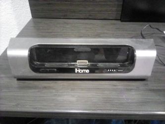 iHome Rechargeable Speaker Station 