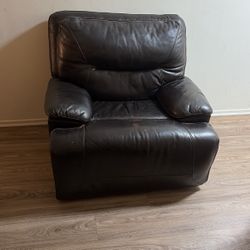 Brown Italian Leather Single Recliner | NO POWER CORD|