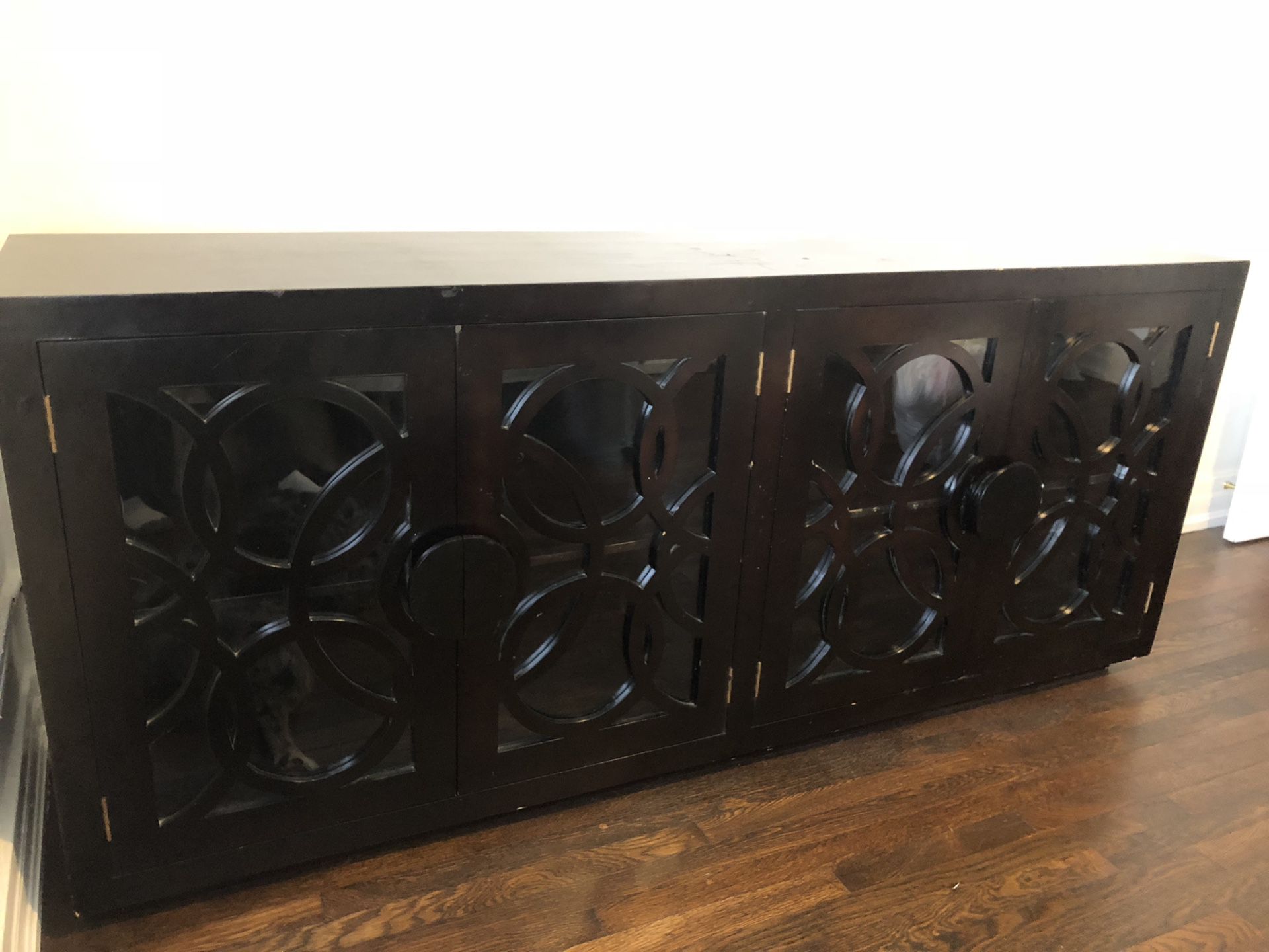 Credenza with Glass &Wood Design